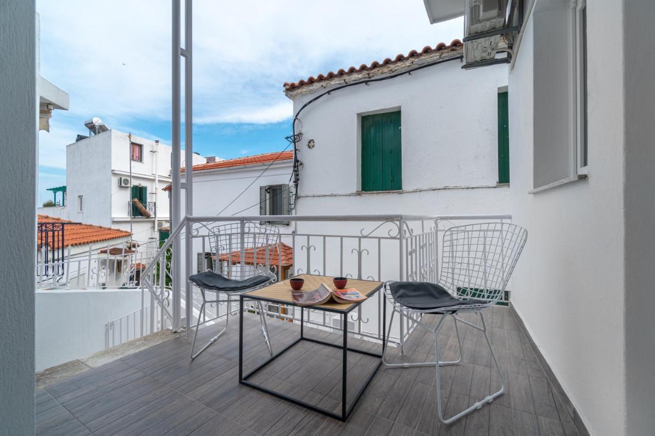 Mare Gaia Apartments Скиатос Экстерьер фото